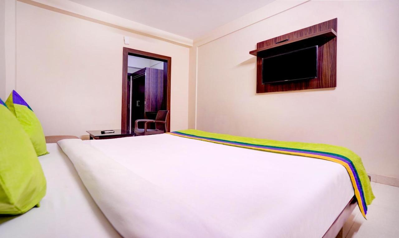 Treebo Trend Globe International Puri Hotel Kültér fotó